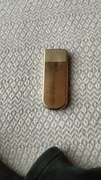 Novey n880 tel holati yaxshi