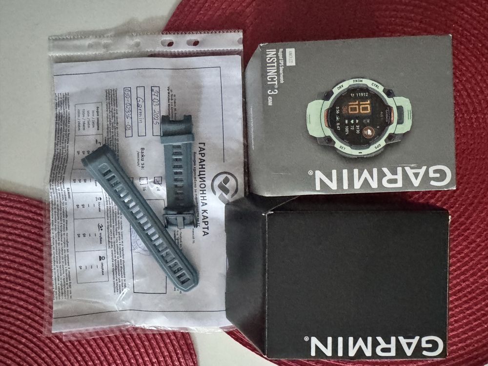 Garmin Instinct 3 45мм Amoled Neotropic