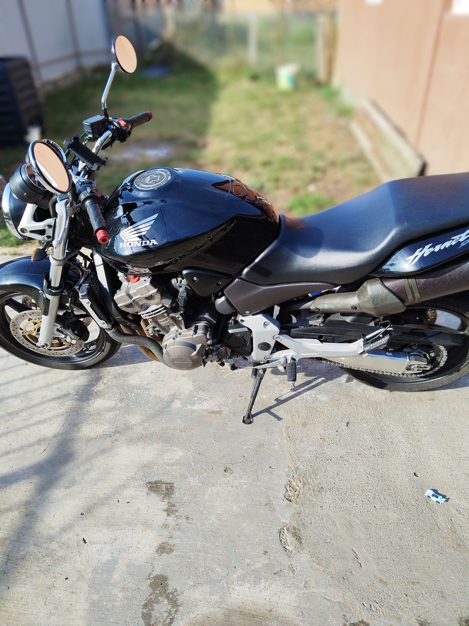 Vand schimb cu sportiva honda hornet 919 injectie impecabila