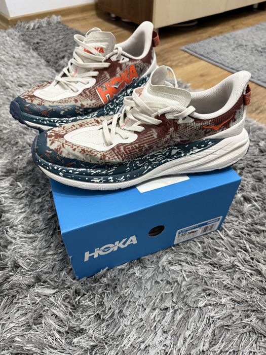 Hoka speedgoat 6