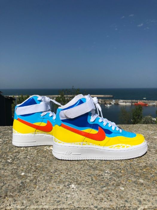 Nike WMNS Air Force 1 High "The Beach"