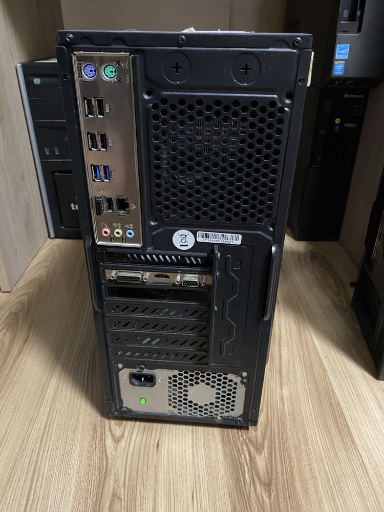 Настолен Компютър AMD FX/16ram/SSD