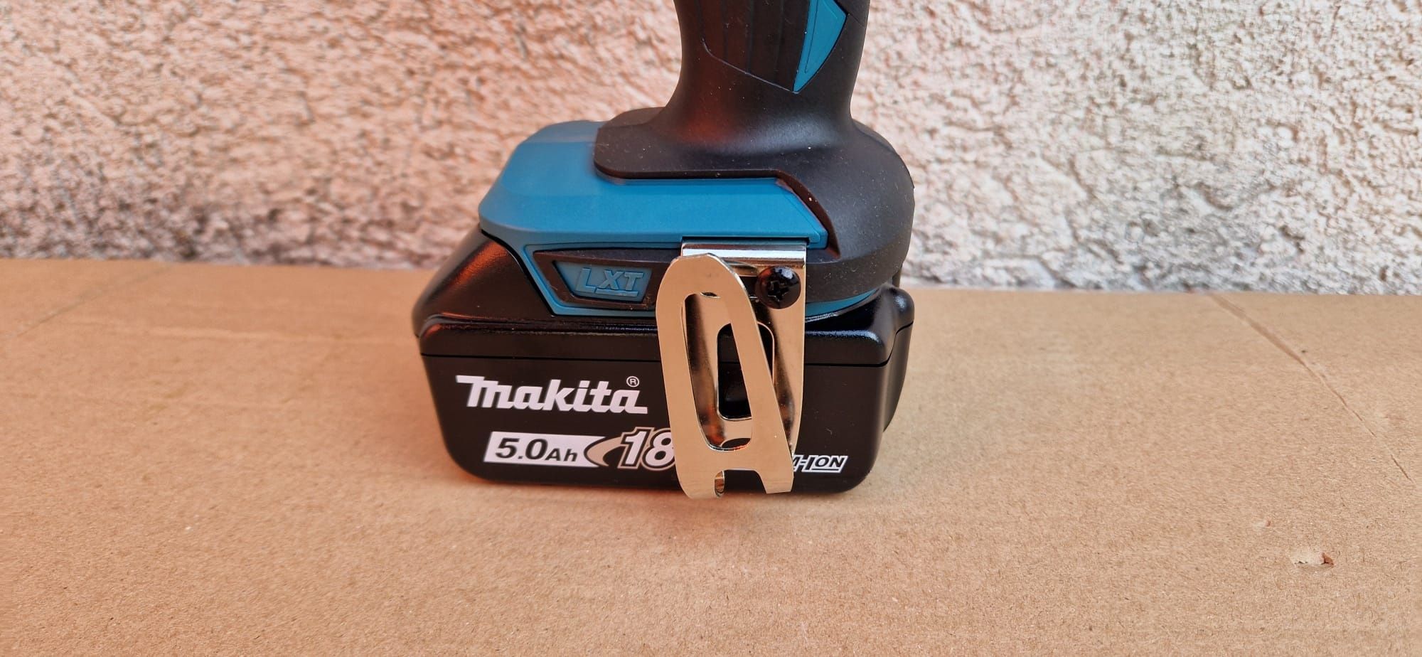 Makita autofiletanta cu percutie