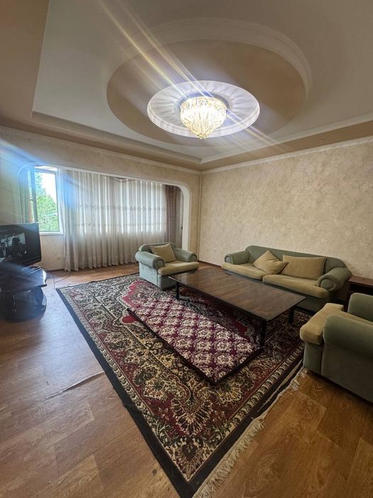 Продажа 3 хона 2 етаж 9 етажл 
Қора қамиш 2/1
Ровиди
Бакон 2*6