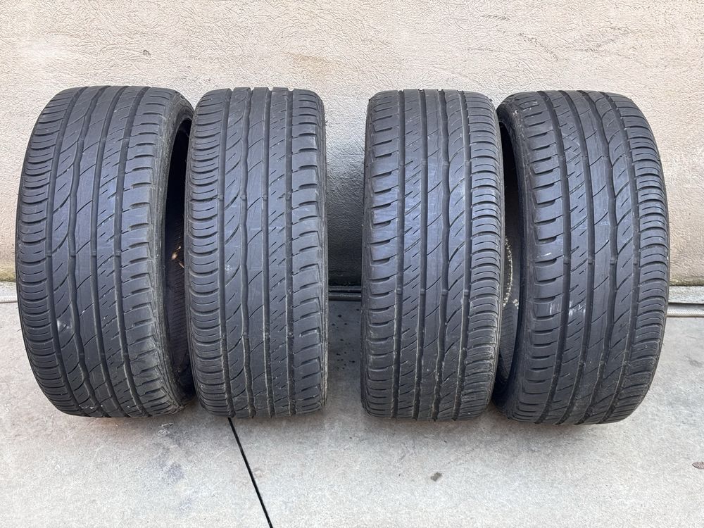 215/40/R17 Barum Bravuris2 4бр летни 5-6мм