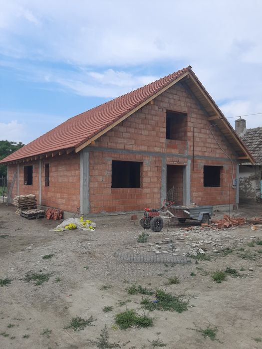 Constructor Cristian