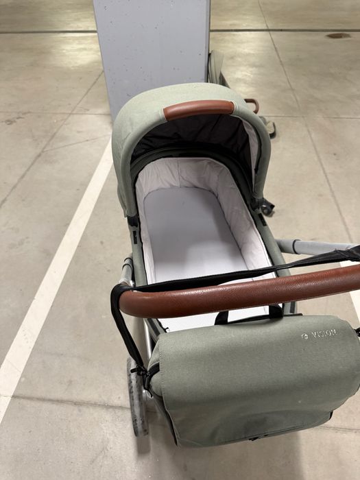 Комбинирана детска количка Mutsy IICON VISION JADE GREEN