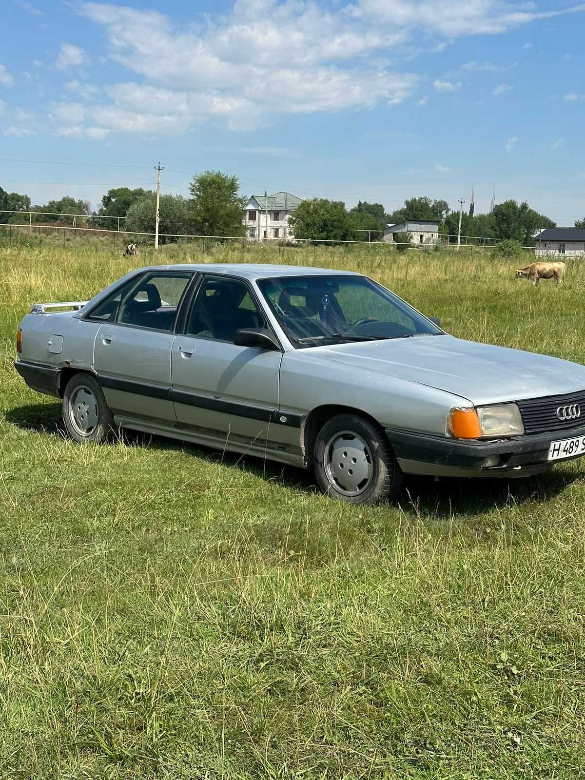 Продаю  Ауди 100