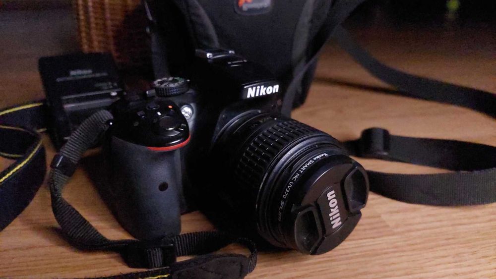 DSLR Nikon D5300 + фото чанта Lowerpro rezo