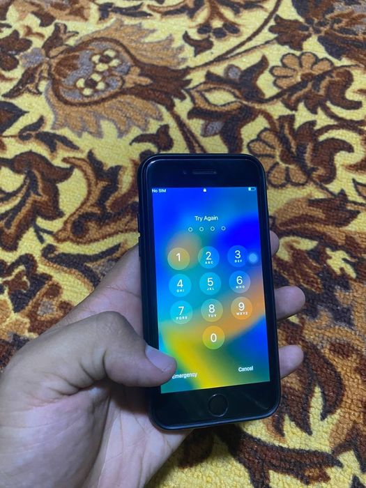 Iphone 8 aybi yoq