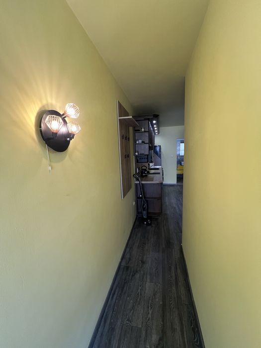 Дава се под наем Гараж / Паркомясто в Варна, Погреби - 65 кв.м за 433.5 € - Снимка #12