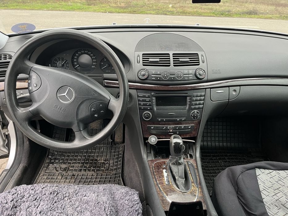 Mercedes e 220, an 2005, unic proprietar in tara