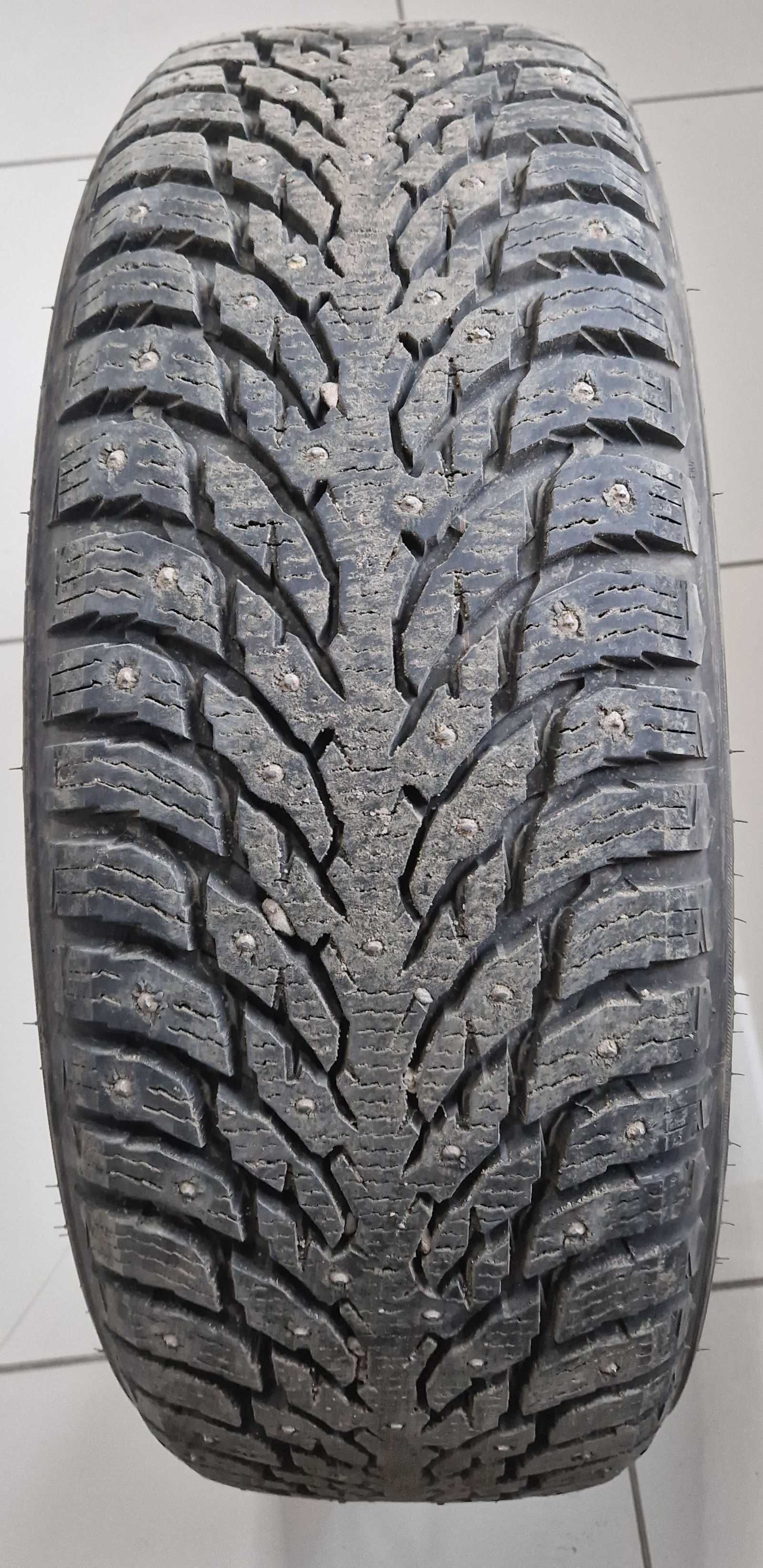 Nokian Tyres Hakkapeliitta 9 SUV 235/55 r20