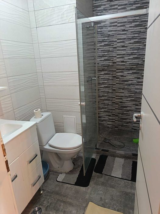 OCAZIE! Inchiriez ap 1 camera,LUX et 2 cu terasa ,CENTRU- CASA MODEI