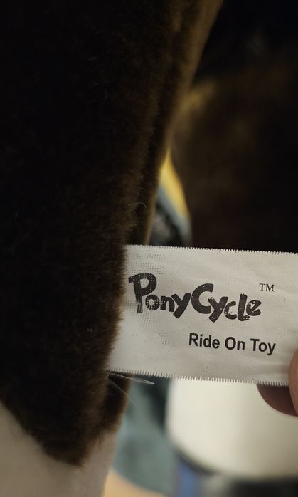 Calut balansoar cu roți ponycycle