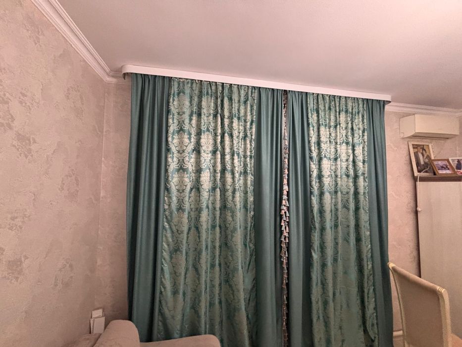 Штор партьер б/у