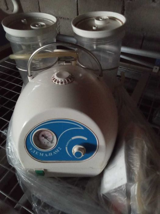 Отсос для удаления мокроты и слизи из бронхов.