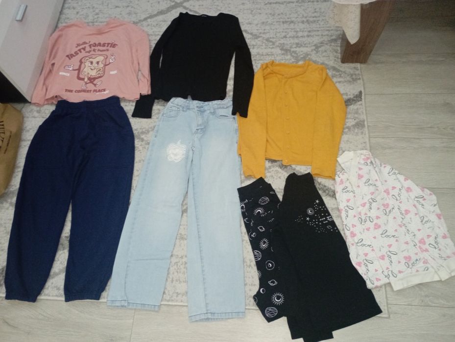 Лот дрехи за момиче
