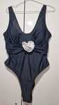 Costum de baie cu floare