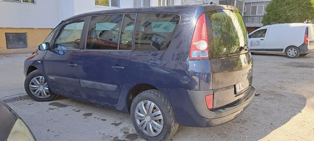 Продавам Renault espace 4 2.2