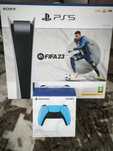 Продавам PlayStation 5 (825GB SSD) + 2 джойстика + 2 игри