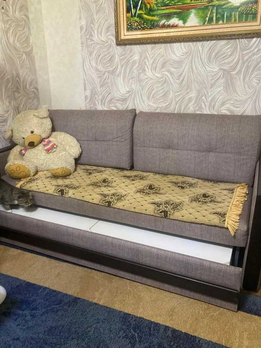 Продам      диван