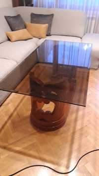 Холна маса дърворезба и стъкло