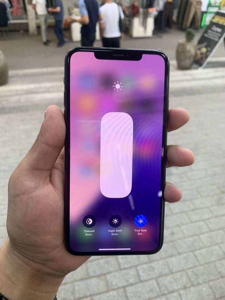 Iphone 11 pro max ideaall