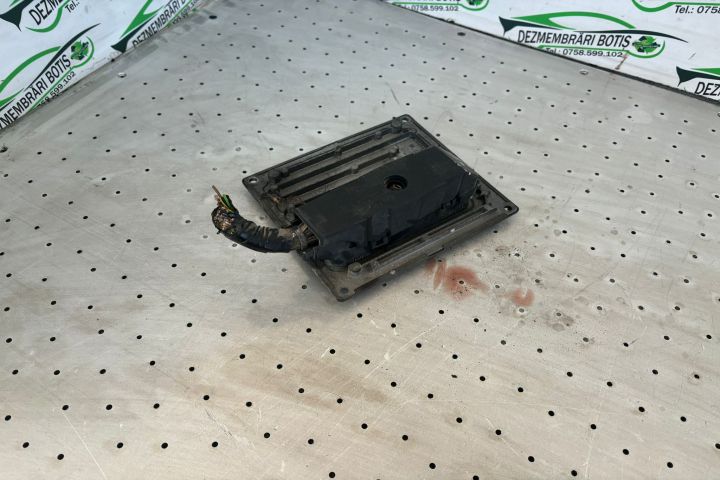Calculator motor ECU S118763001C Ford Fiesta a 5-a generatie