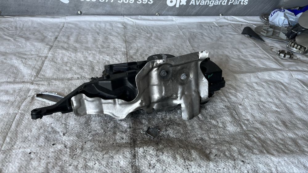 Nissan X-Trail 2.0 маслен отдушник