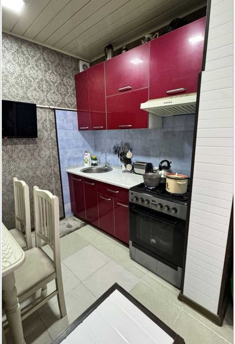 Продаётся квартира Юнусабад 7, 3/4/4 мебел+тех