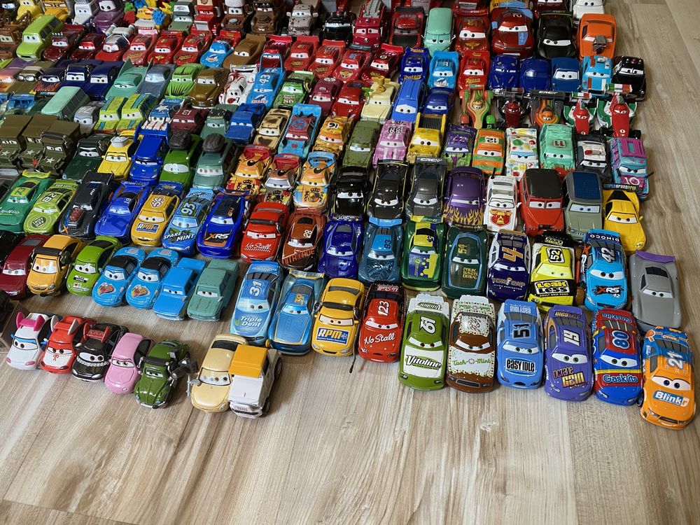 Masinute disney cars metalice