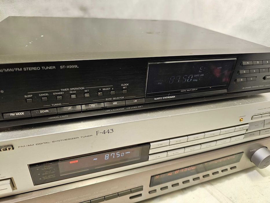 Tuner Technics ST-X999L Pioneer F-443 Yamaha TX-550
