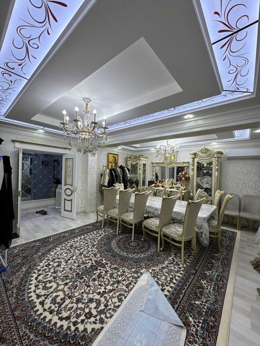 Срочно квартира сотилади