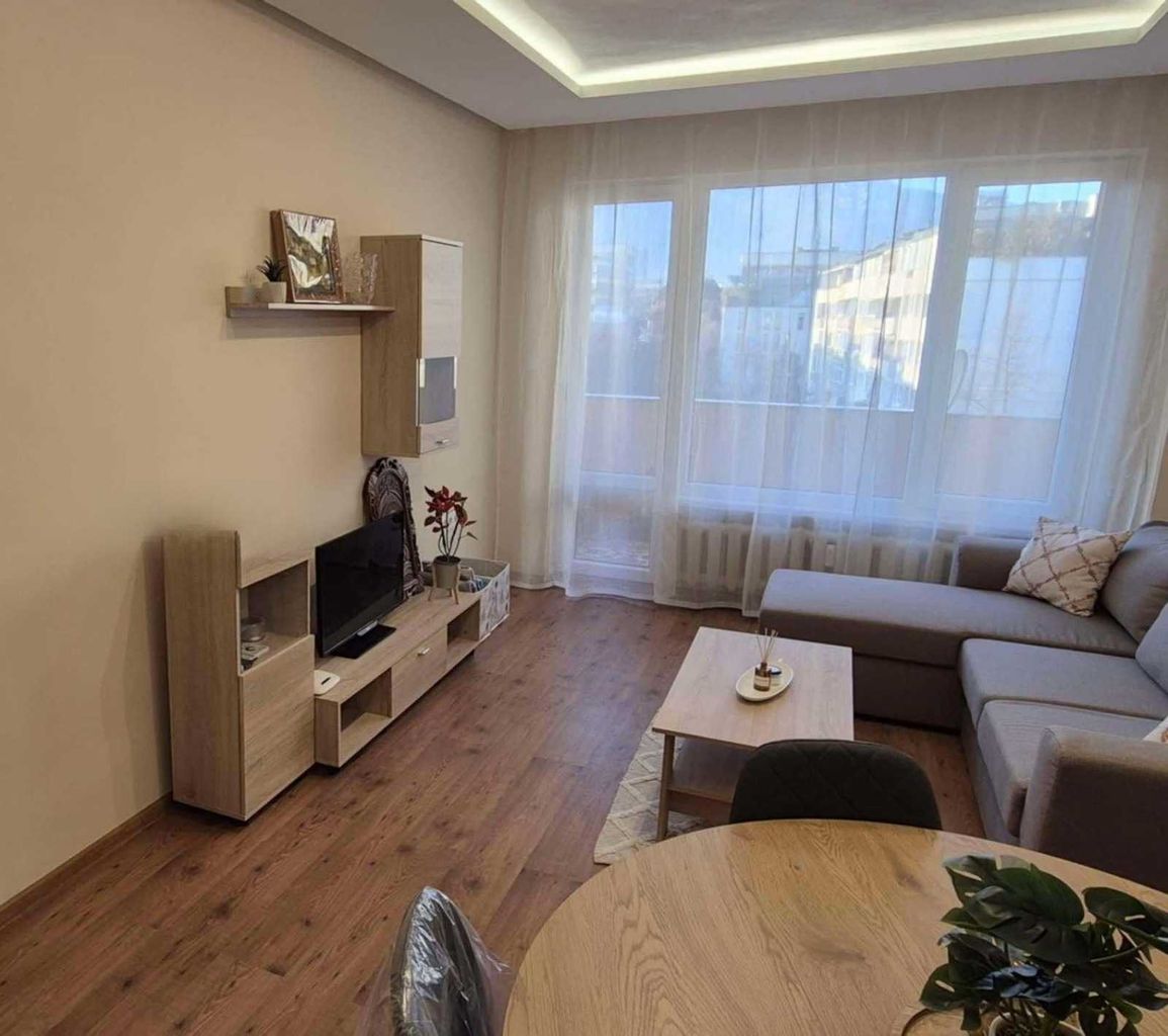 Дава се под наем Двустаен апартамент в София, Борово - 60 кв.м за 625 € - Снимка #11