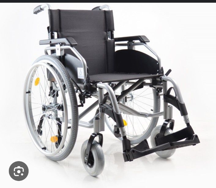 Инвалидная коляска