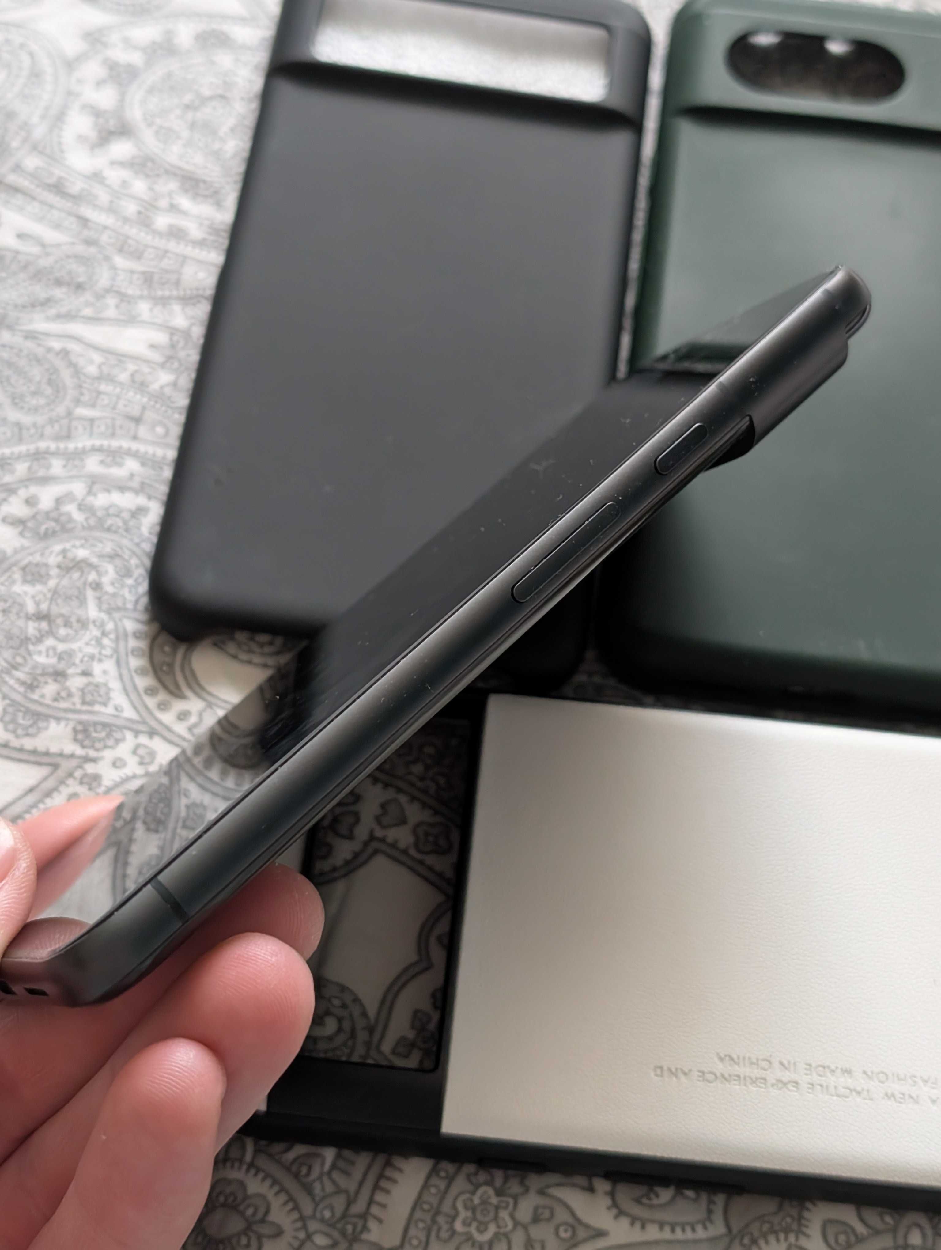 Google Pixel 8 cutie+accesorii 128GB
