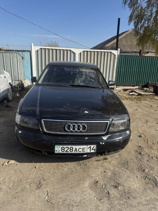 Продам Ауди а8 в кузове д2