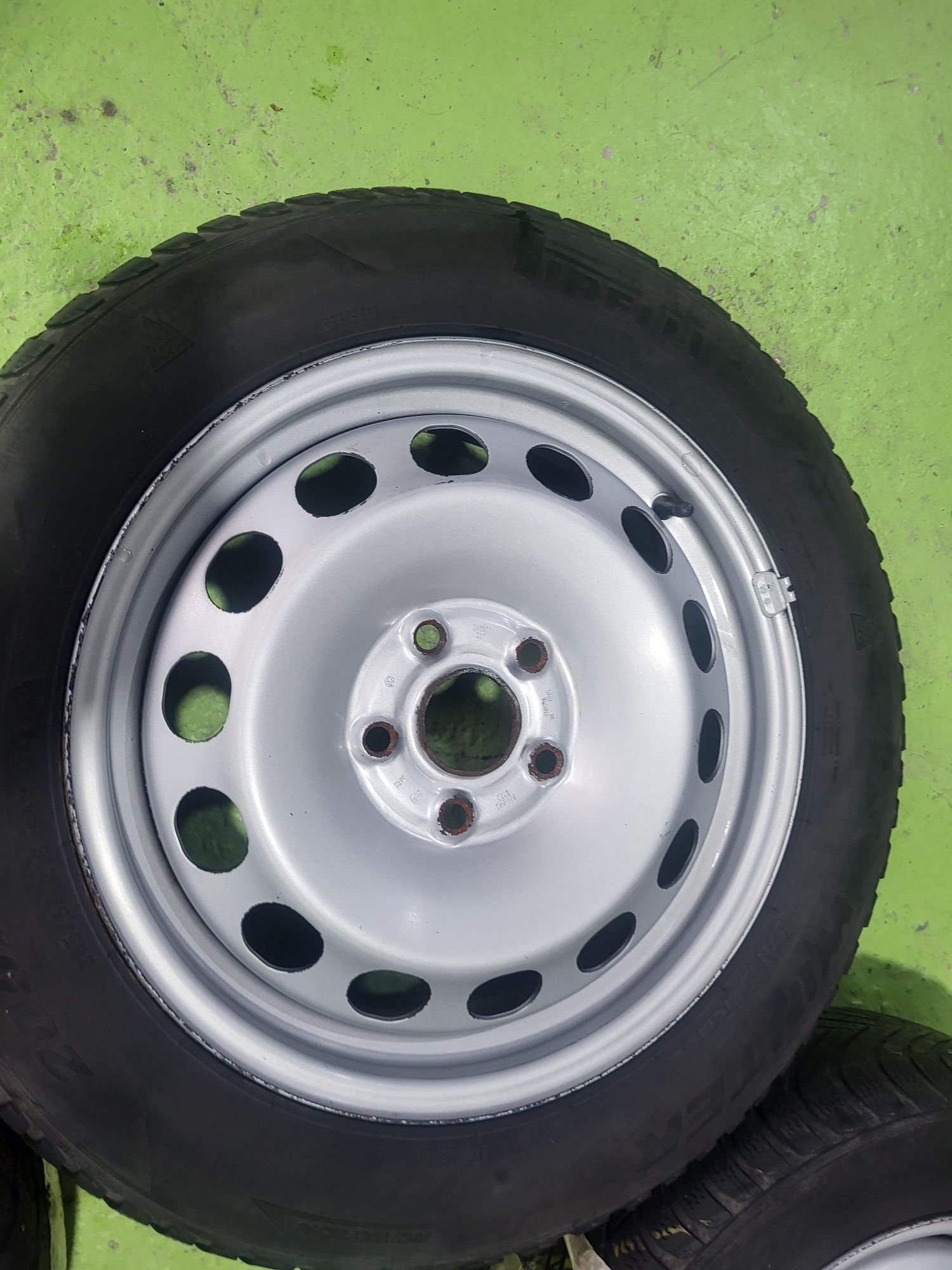 16 5х112 метална джанта Vw Audi Skoda Seat 5х112 джанти резервна гума