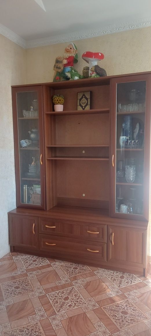 Стенка для гостиную
