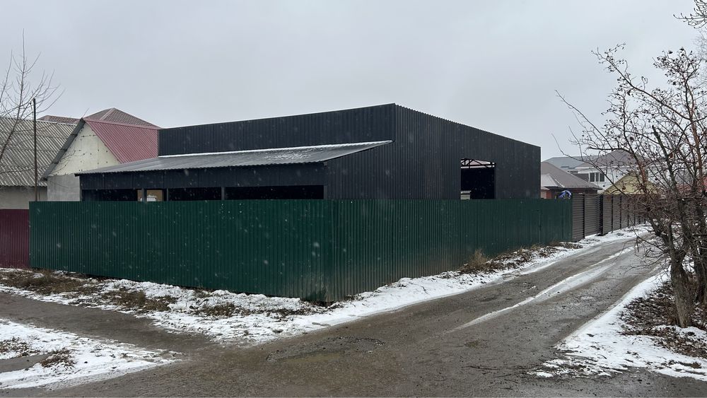 Продам коммерческое помещение по улице Айталиева