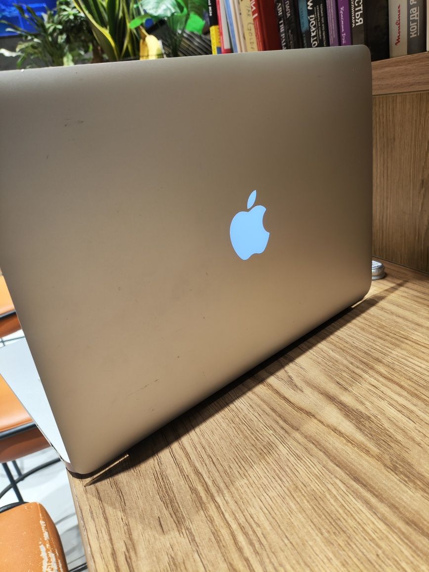 Macbook air 2017 Linux