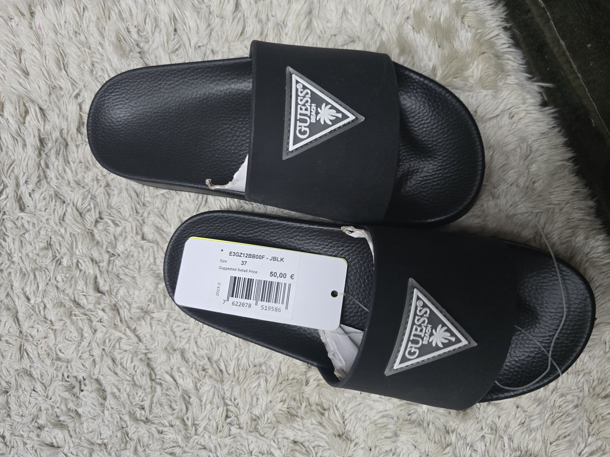 Дамски джапанки Guess