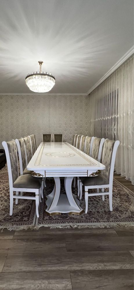 Продам стол со стульями
