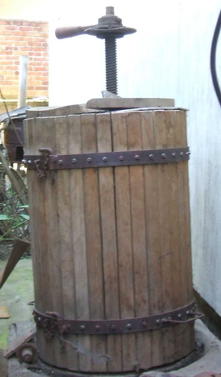 Presa pentru stors Struguri
