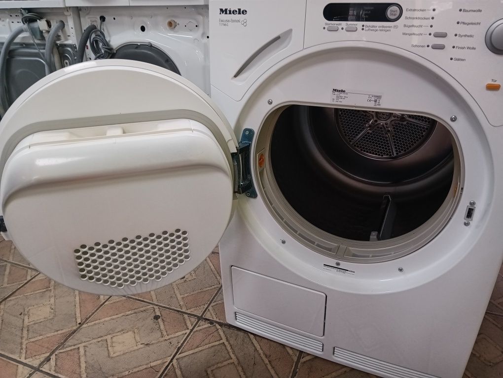Кондензна сушилня  Миеле Miele T7746С  7кг  2 години гаранция!