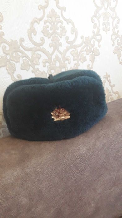 Продам шапку зимнюю на военную кафедру