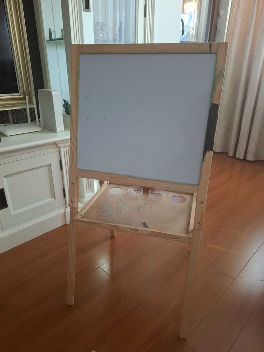 Tabla de scris si magnetica pentru copii