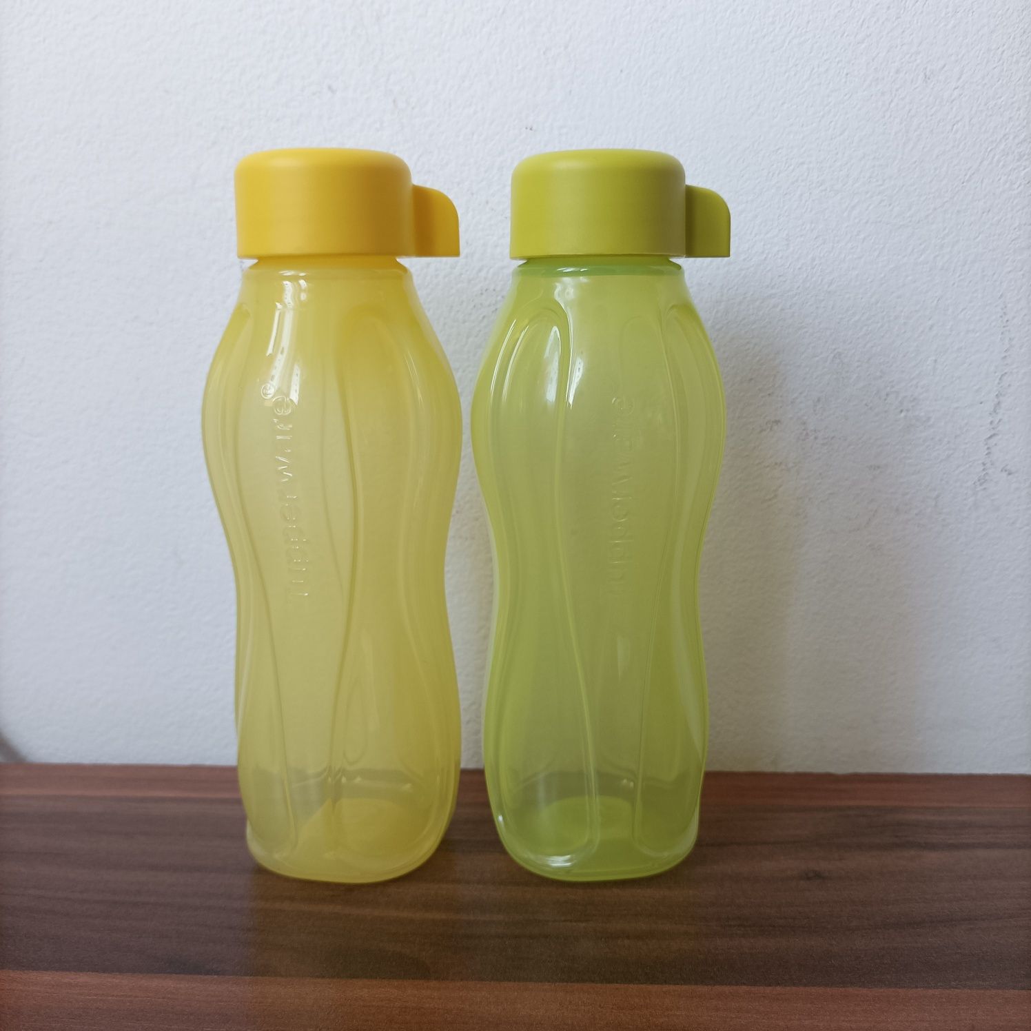 Налични еко бутилки Tupperware с вместимост 500 мл, 750 мл и 1,5 литра