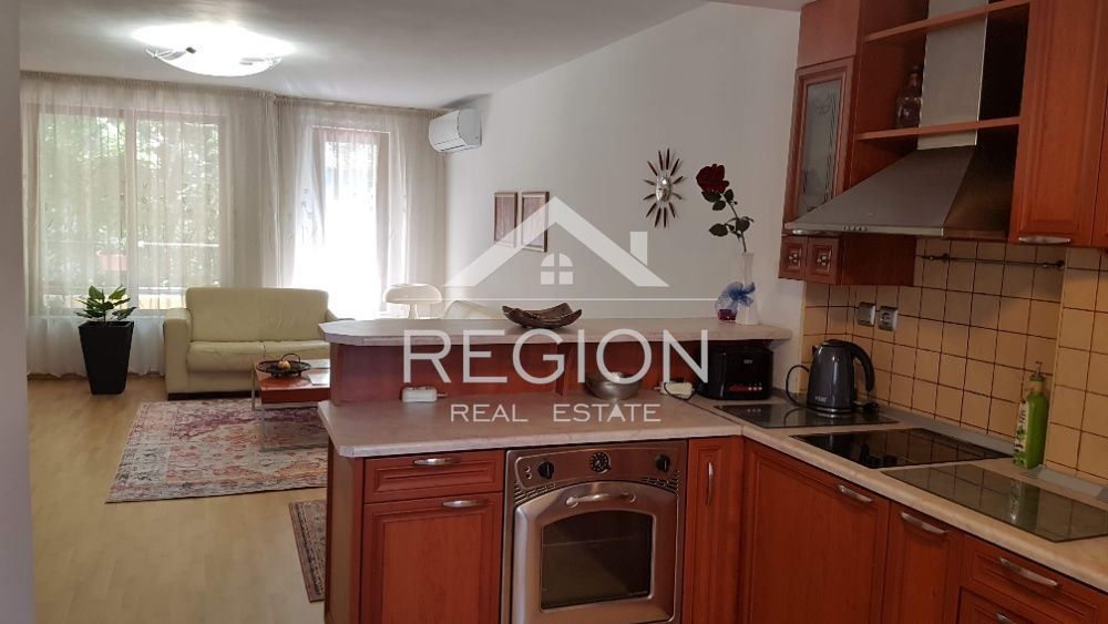 Дава се под наем Тристаен апартамент в Варна, Спортна зала - 85 кв.м за 714 € - Снимка #1